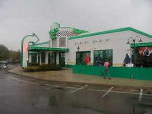 Quaker Steak and Lube cruise