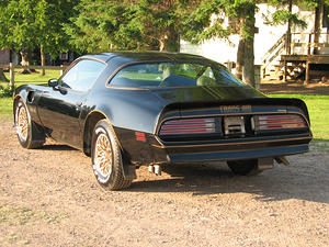Still has a decent stance after 30 years.